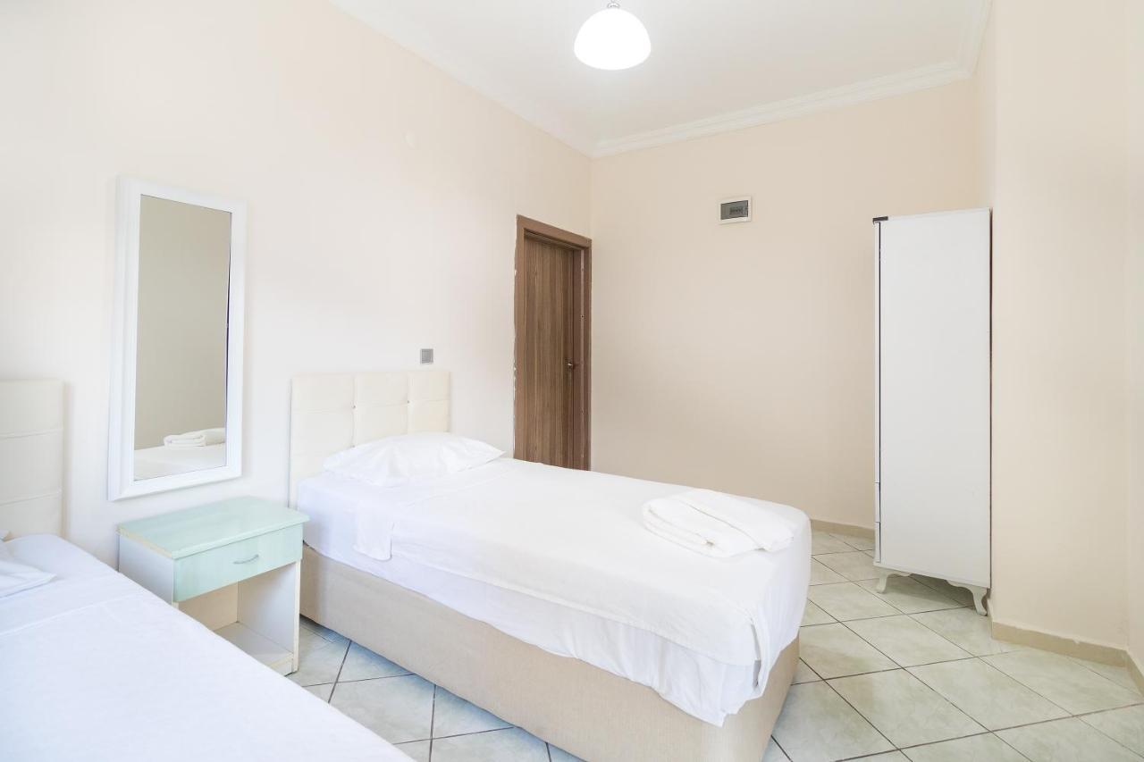 Apartments Near To City Center And Beach Marmaris Esterno foto