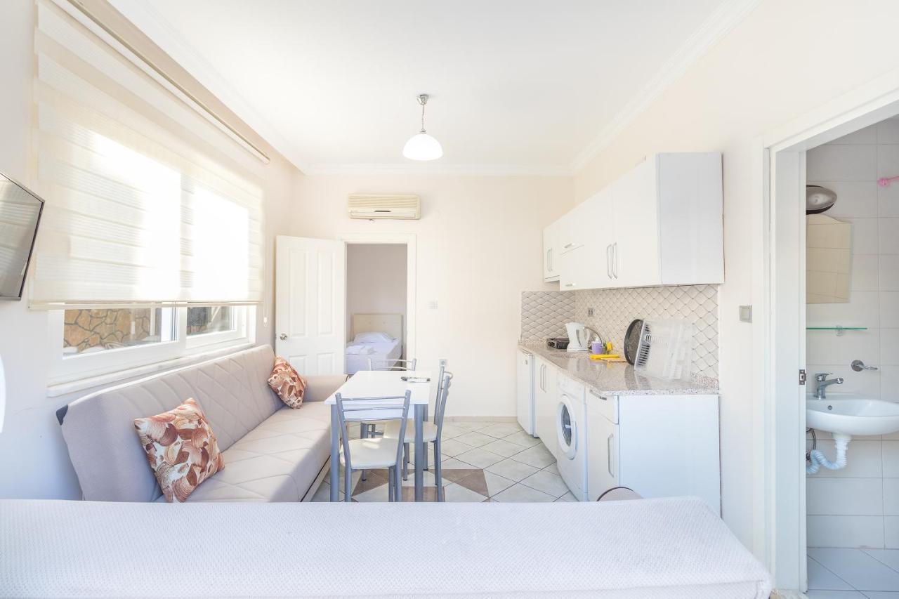 Apartments Near To City Center And Beach Marmaris Esterno foto