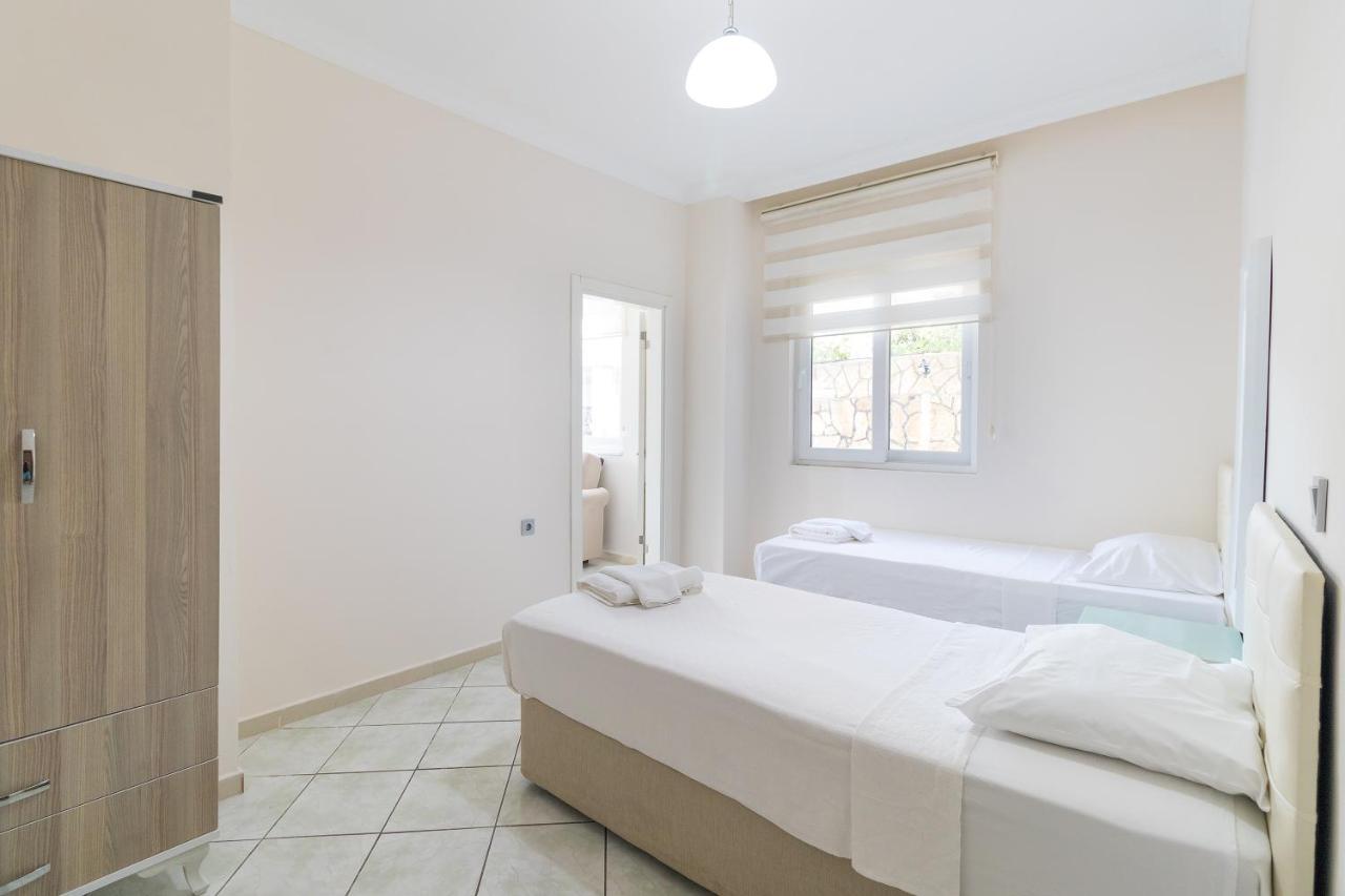 Apartments Near To City Center And Beach Marmaris Esterno foto